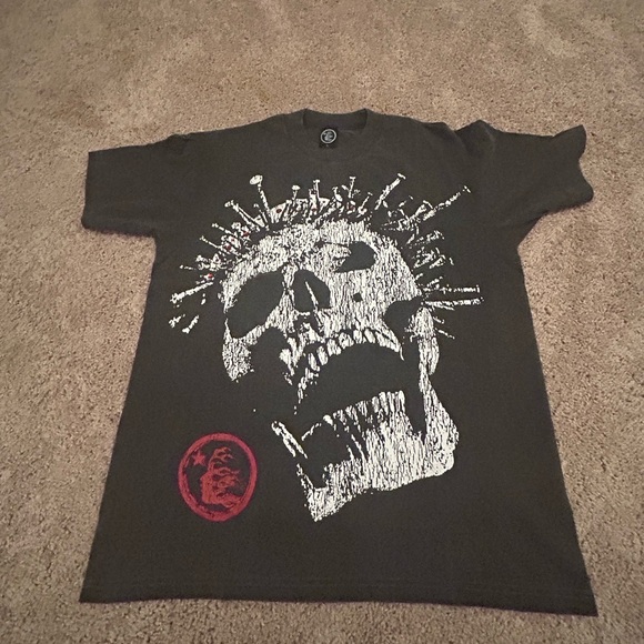 Mens Hellstar Tee Size Large (Only Tried on Never Worn) - Picture 1 of 3